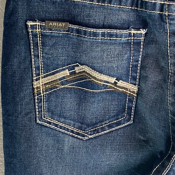 ARIAT Straight Fit Straight Leg M5 Size 34 X 30 Mens Denim Jeans - Loop Lock - Picture 10 of 16